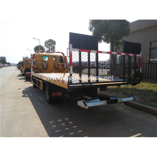 ISUZU 5T tow truck under lift wrecker truck